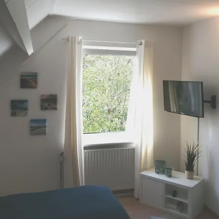 2004 In Holiday home