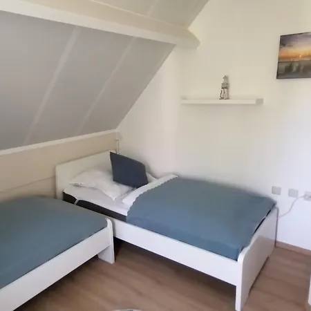 2004 In Holiday home *